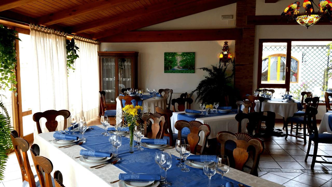 Hotel Podiumberg à Quatretondeta Extérieur photo