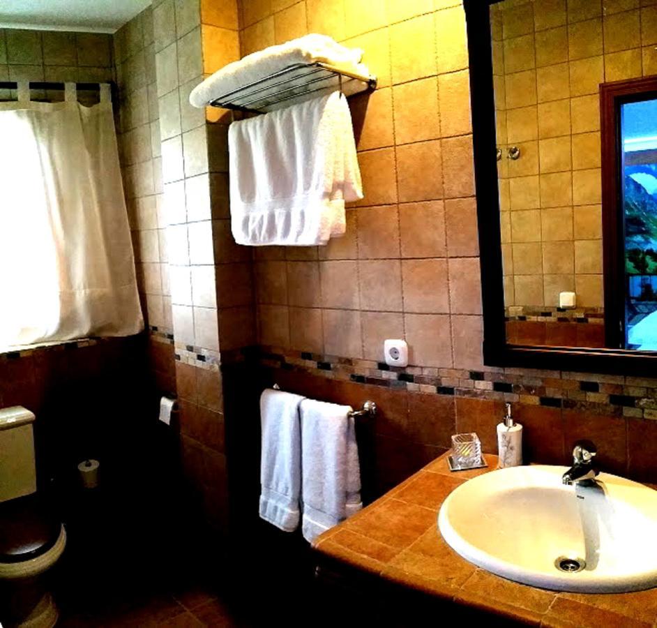 Hotel Podiumberg à Quatretondeta Extérieur photo